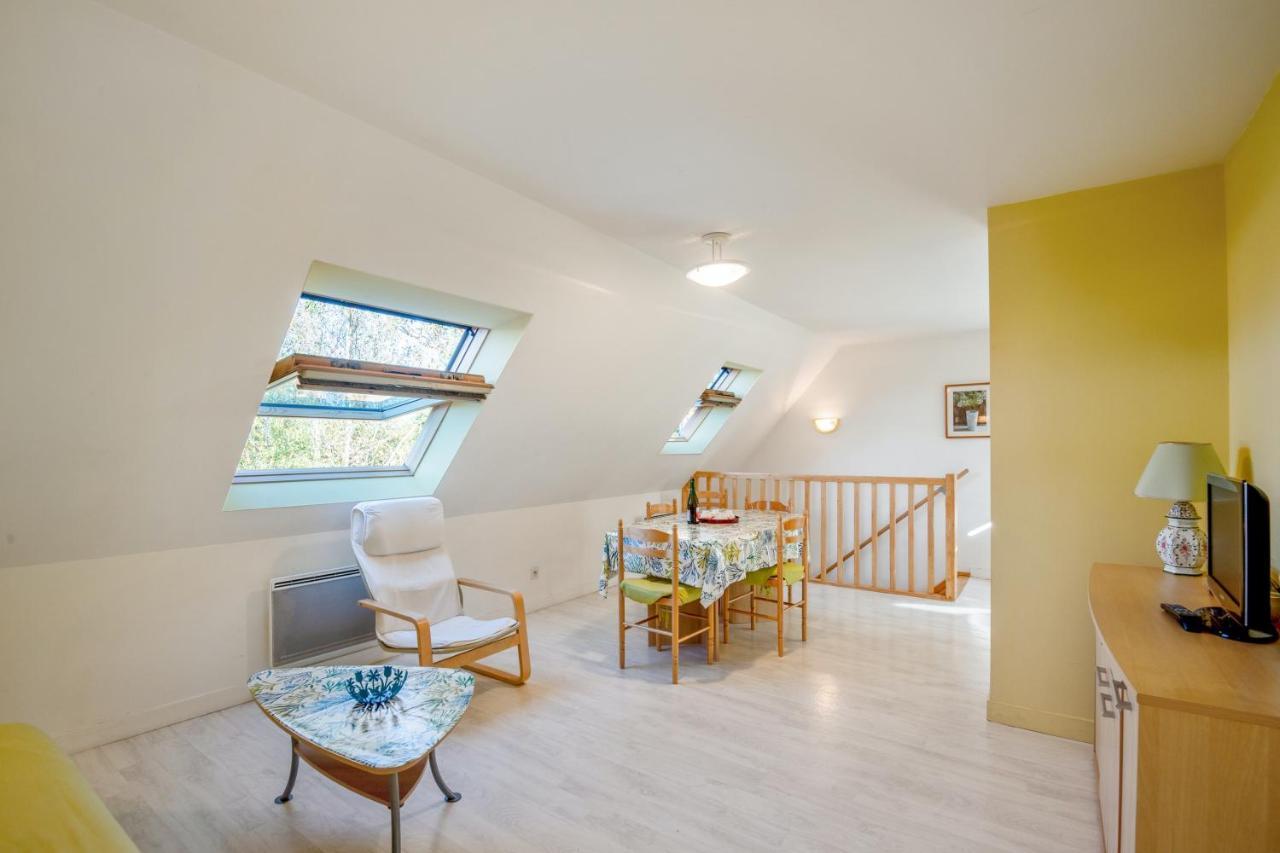 Appartement Confortable Avec Terrasse A Arzon 60 M² Esterno foto